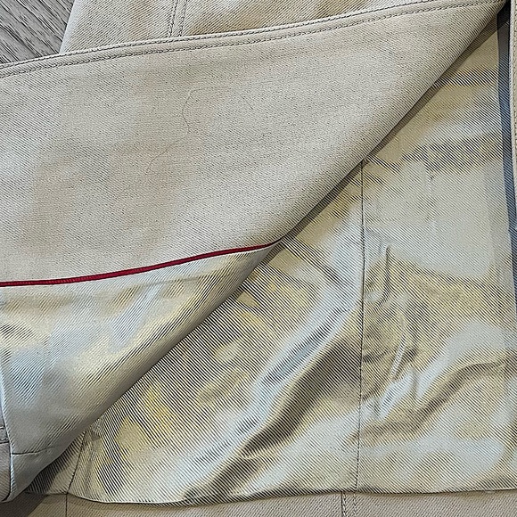 Trench coat from Banana Republic - Picture 2 of 4